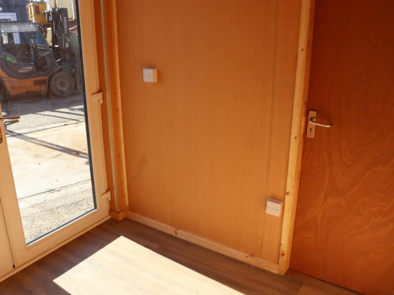 van phong container 20 feet 7