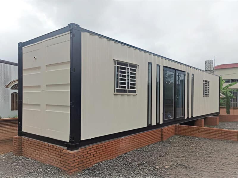Container văn phòng 40 feet cũ đang là lựa chọn phổ biến trong đầu tư xây dựng phục vụ kinh doanh ngày nay